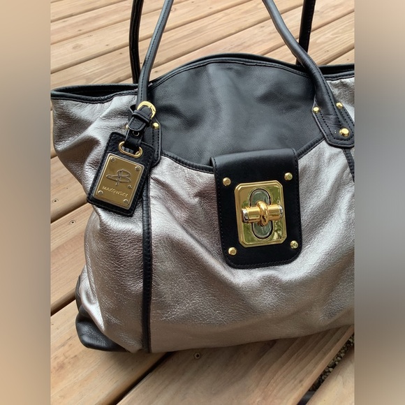 Beautiful large genuine leather bag 🌷🌷 - Picture 15 of 16